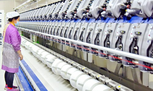 促進(jìn)數(shù)字技術(shù)與制造業(yè)深度融合，讓中國智造釋放更多活力